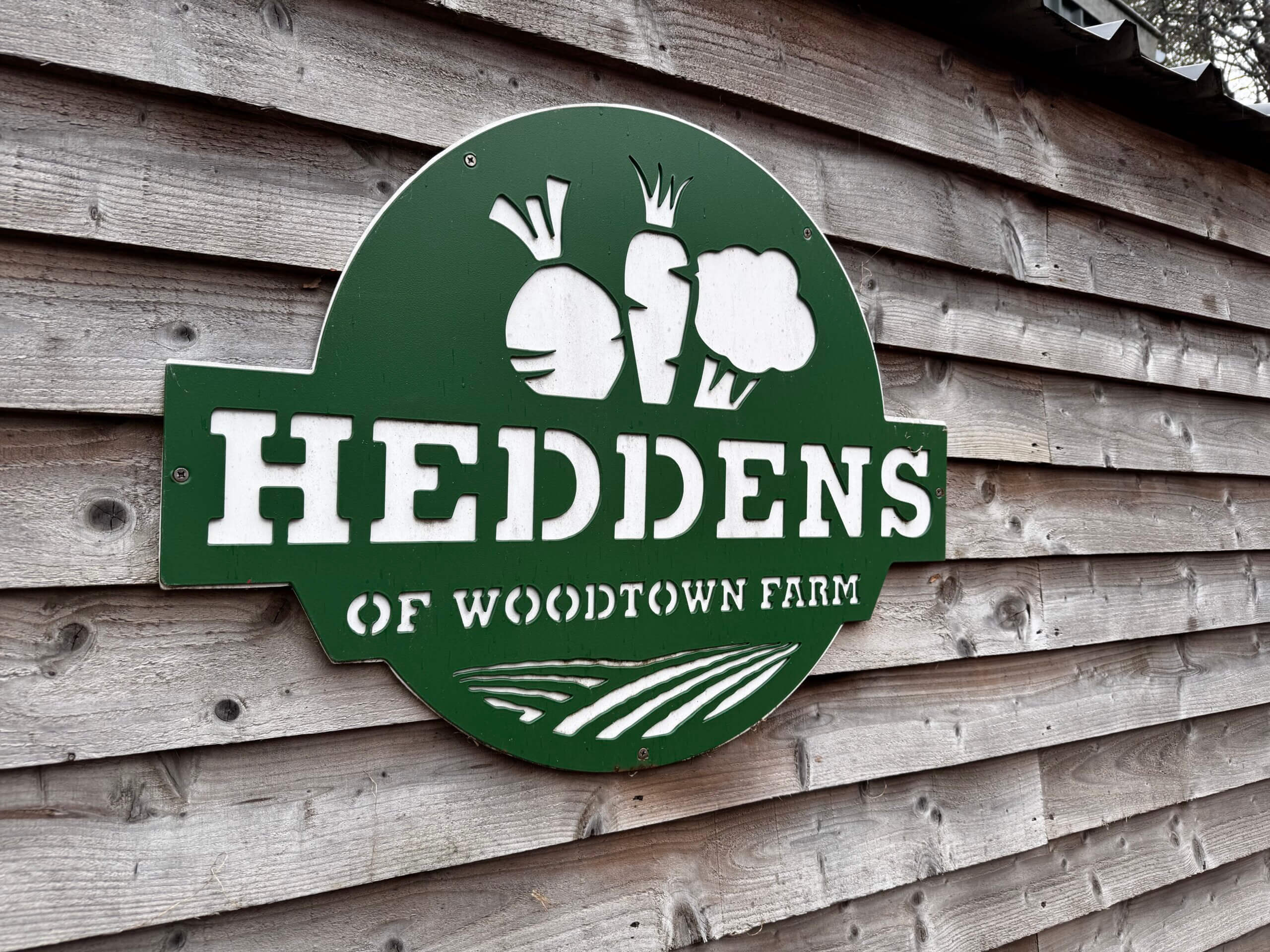 Heddens Farm Shop Sign